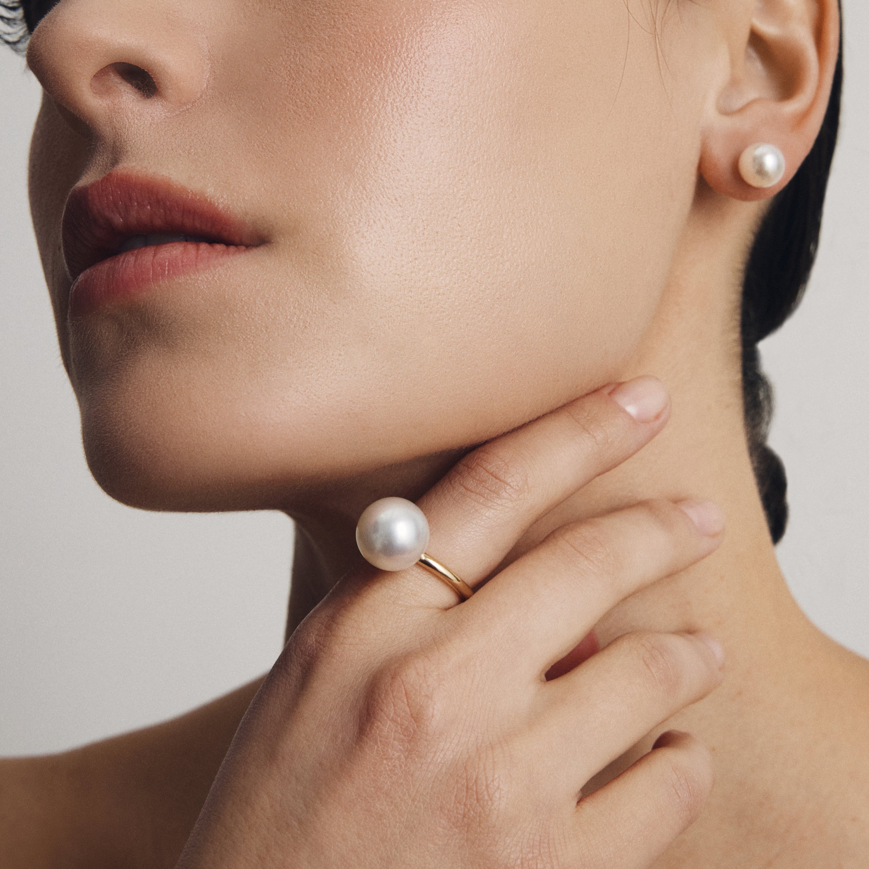 LA PEARL RING / WHITE