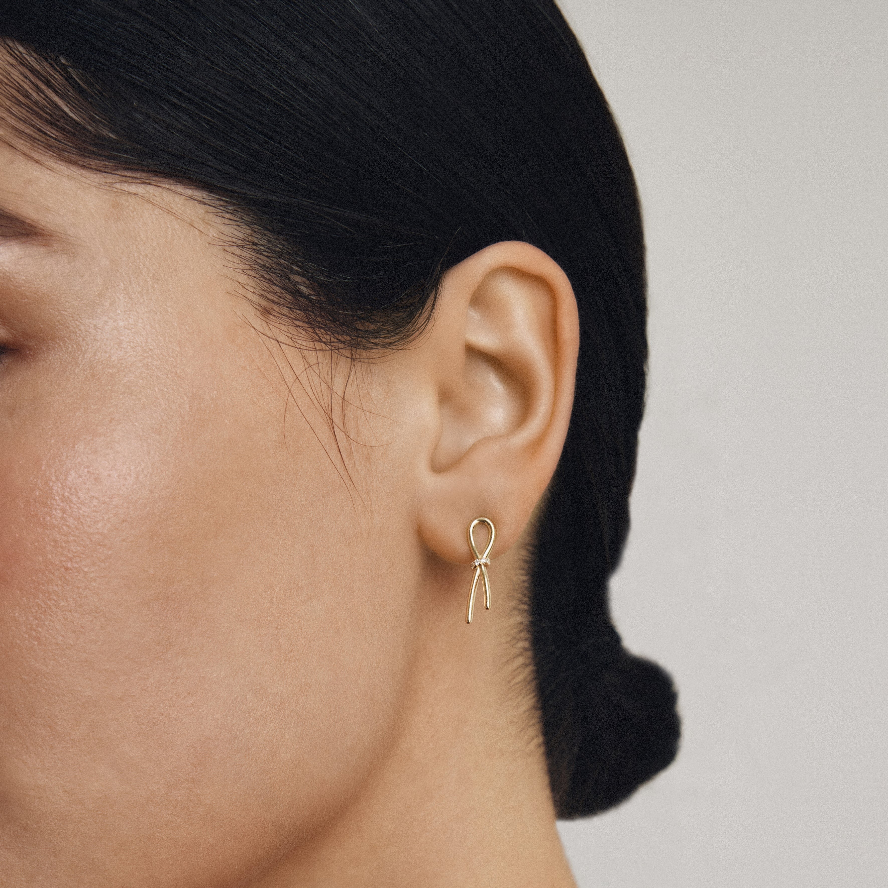 REBORN PETITE PAVE EARRINGS / WHITE