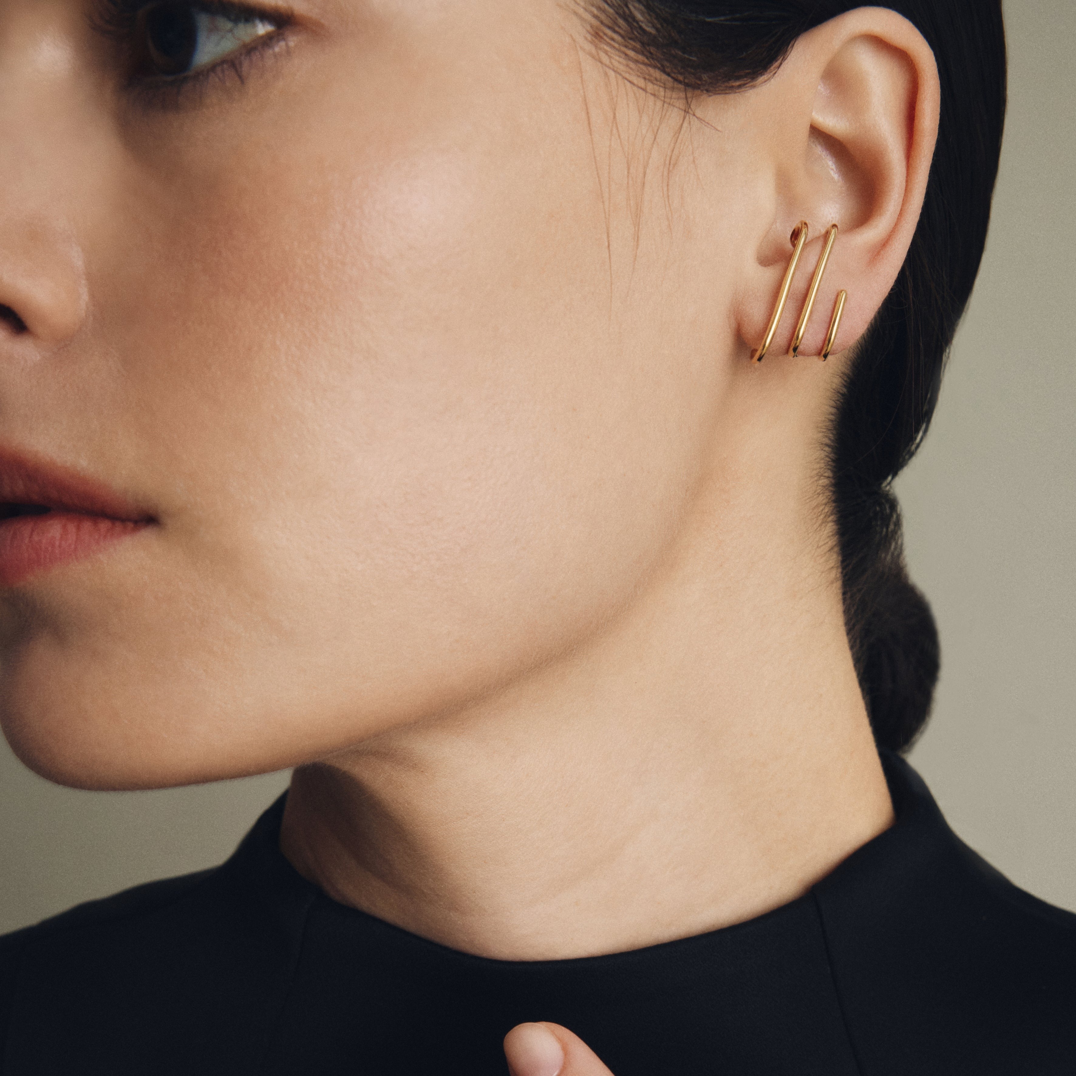 WIRE 3 ROWS EARRINGS / YELLOW