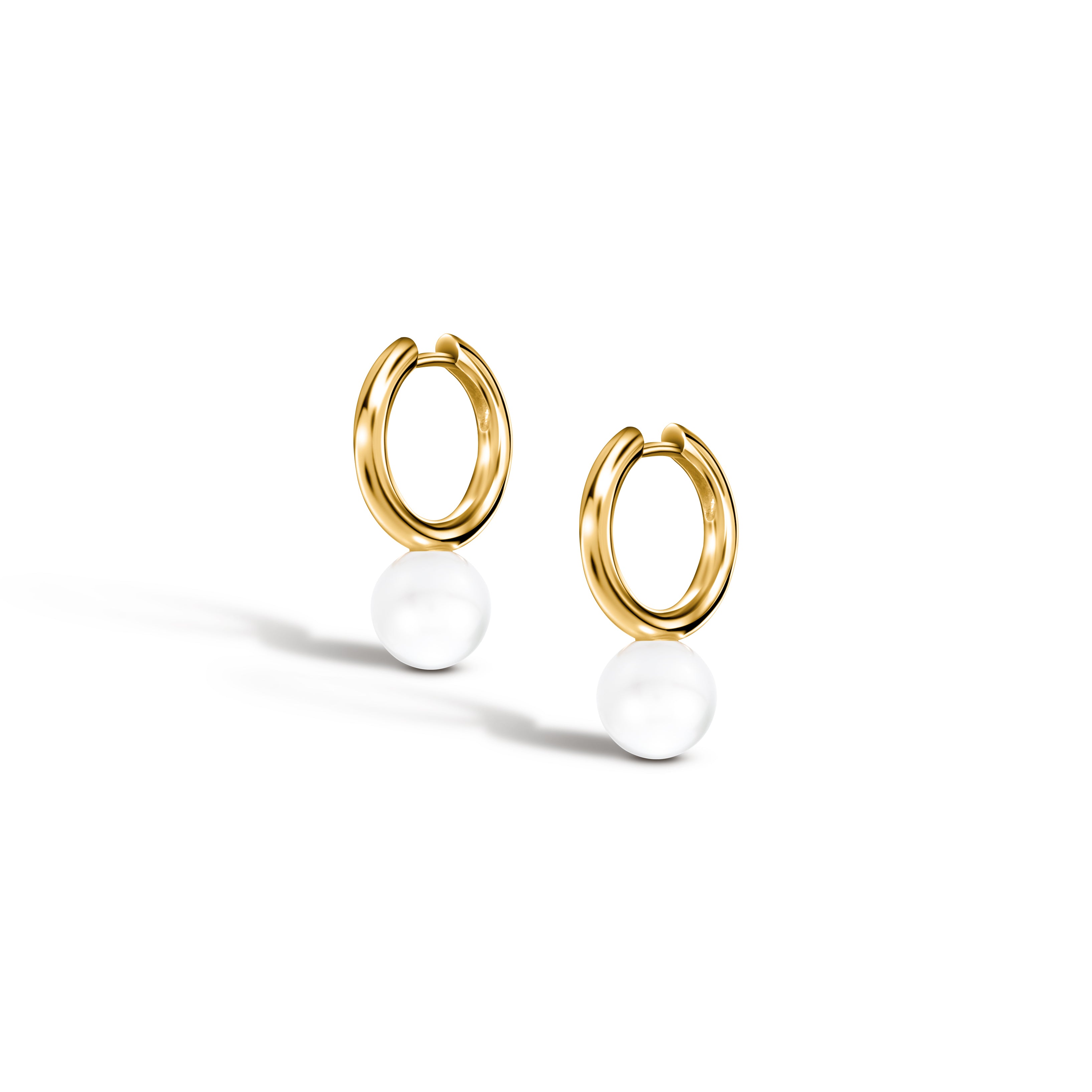 LA PEARL HOOP EARRINGS / YELLOW